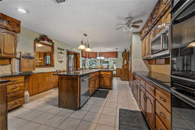 124 Private Road 3209, Bridgeport, TX 76426