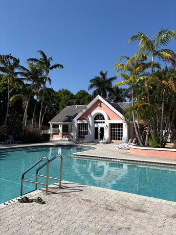 1125 Crystal Way, Delray Beach, FL 33444