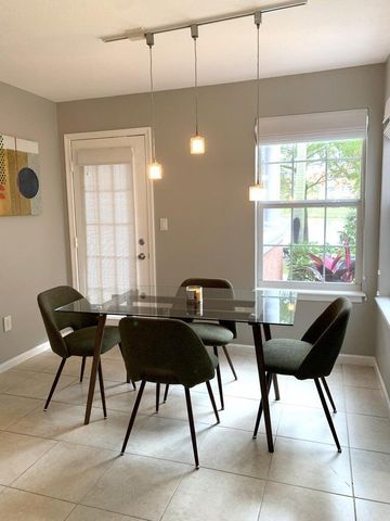 1125 Crystal Way, Delray Beach, FL 33444