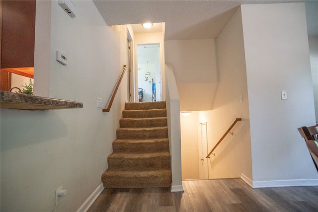 420 W Mills Street, Winterset, IA 50273