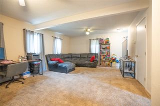 420 W Mills Street, Winterset, IA 50273