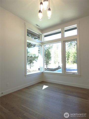 6629 Shadow Creek Lane NE, Olympia, WA 98516