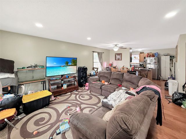 2915 3rd Street, Des Moines, IA 50313