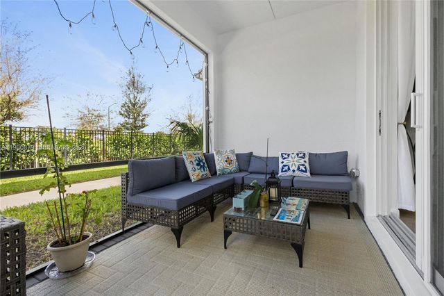 4820 N Longwood Lake Sq, Westlake, FL 33470