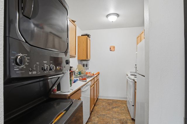 5 2nd St, Cheney, WA 99004