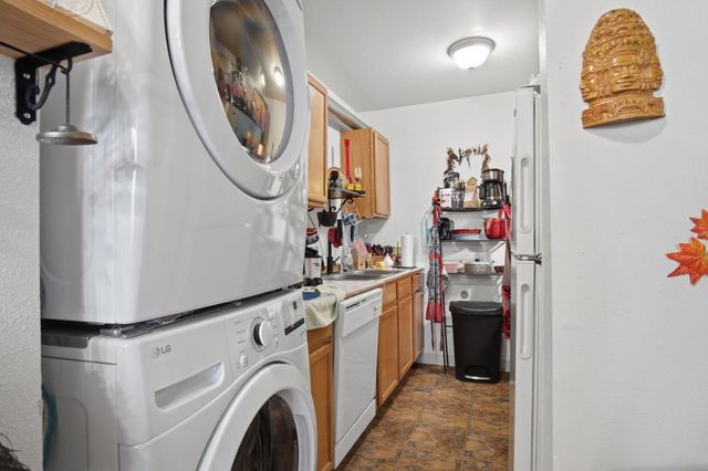 5 2nd St, Cheney, WA 99004