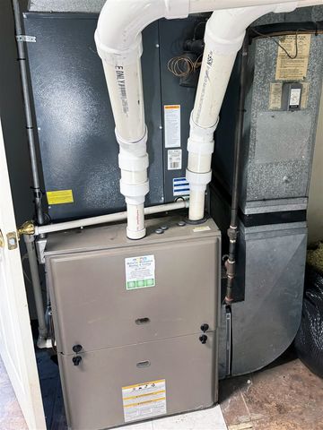 29011 Glenarden Street, Farmington Hills, MI 48334