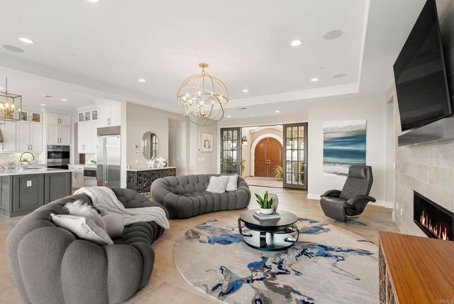 560 Ledge Street, San Marcos, CA 92078