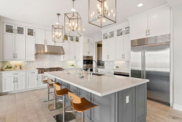 560 Ledge Street, San Marcos, CA 92078