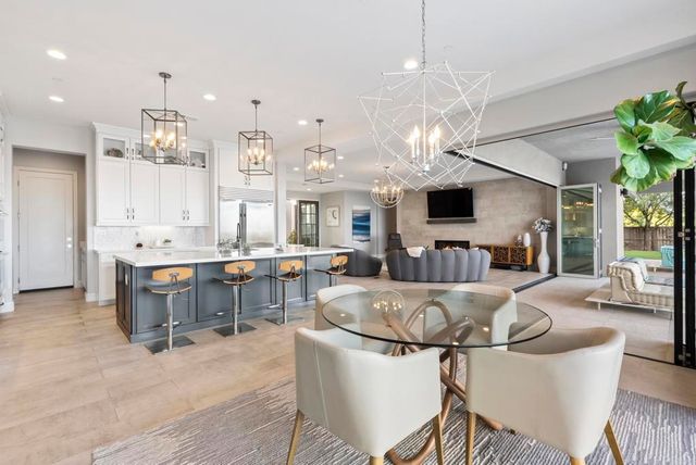 560 Ledge Street, San Marcos, CA 92078