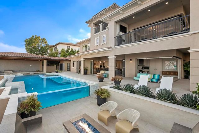 560 Ledge Street, San Marcos, CA 92078