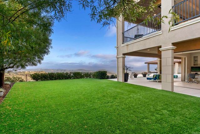 560 Ledge Street, San Marcos, CA 92078
