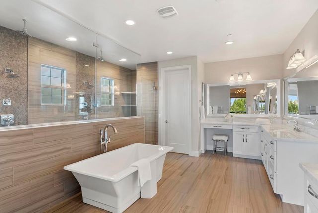 560 Ledge Street, San Marcos, CA 92078
