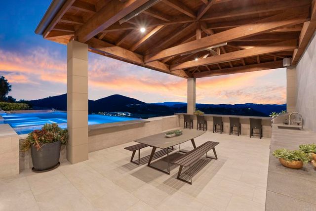 560 Ledge Street, San Marcos, CA 92078