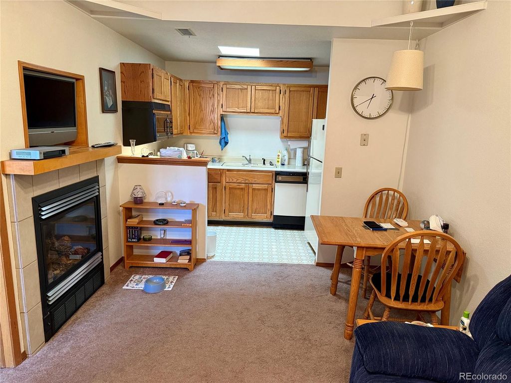 5041 Garrison Street 207C, Wheat Ridge, CO 80033