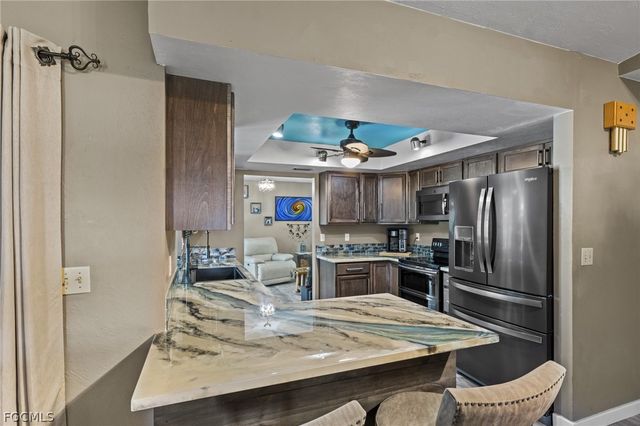 241 Connecticut AVE, Fort Myers, FL 33905