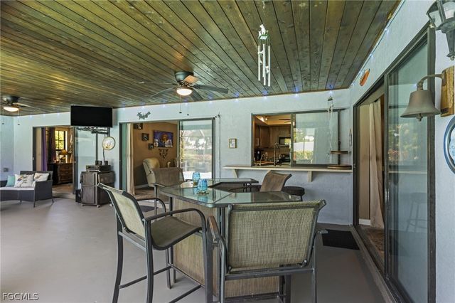 241 Connecticut AVE, Fort Myers, FL 33905