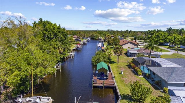 241 Connecticut AVE, Fort Myers, FL 33905