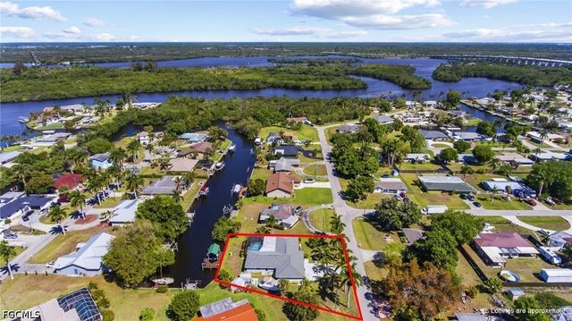 241 Connecticut AVE, Fort Myers, FL 33905