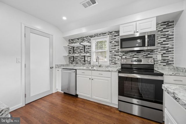 10401 MEREDITH AVE, Kensington, MD 20895