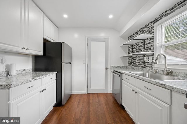 10401 MEREDITH AVE, Kensington, MD 20895