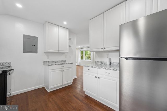 10401 MEREDITH AVE, Kensington, MD 20895