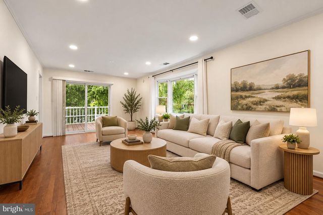 10401 MEREDITH AVE, Kensington, MD 20895