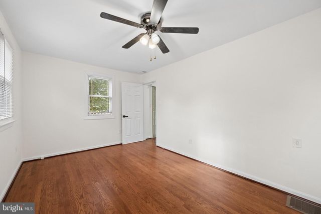 10401 MEREDITH AVE, Kensington, MD 20895