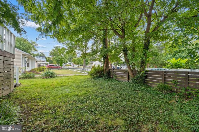10401 MEREDITH AVE, Kensington, MD 20895