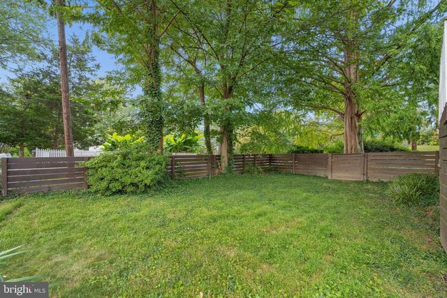 10401 MEREDITH AVE, Kensington, MD 20895