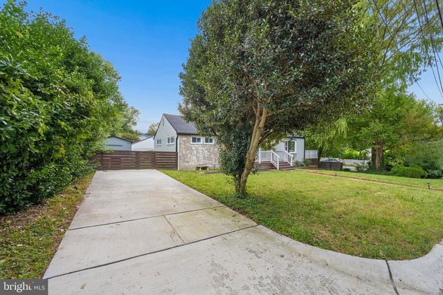 10401 MEREDITH AVE, Kensington, MD 20895