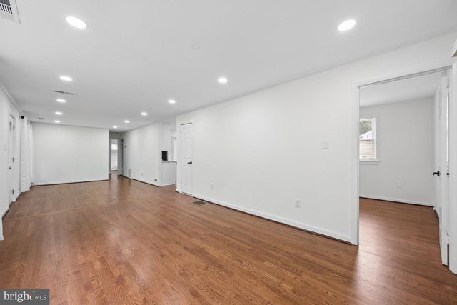 10401 MEREDITH AVE, Kensington, MD 20895