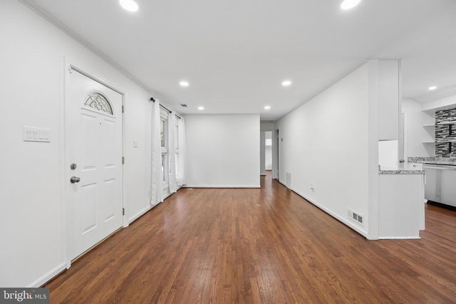 10401 MEREDITH AVE, Kensington, MD 20895