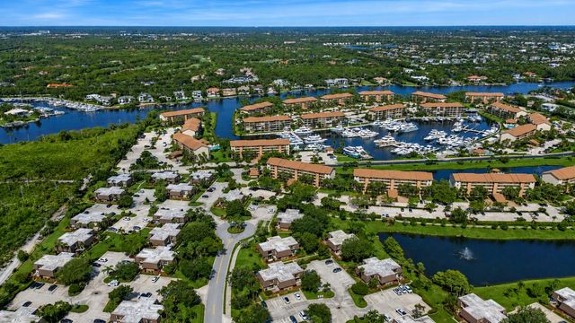 2004 20th Court, Jupiter, FL 33477
