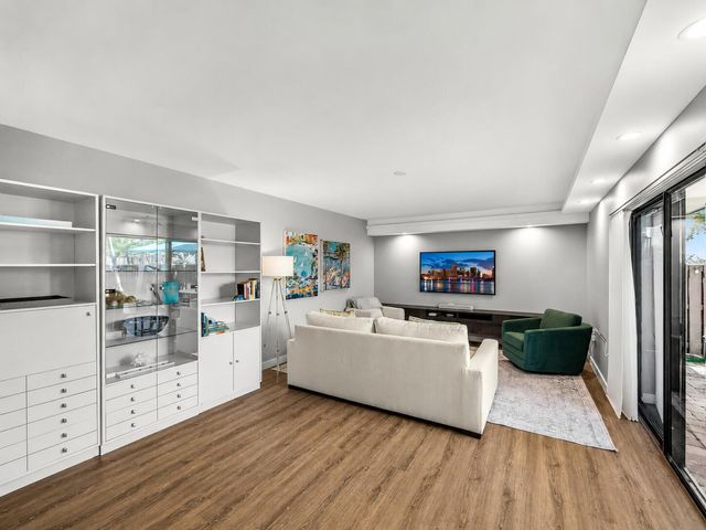 2004 20th Court, Jupiter, FL 33477