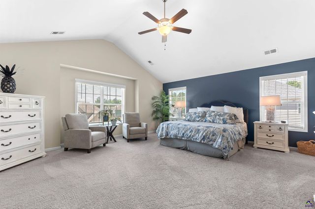 5325 Felles Way, Forsyth, GA 31029