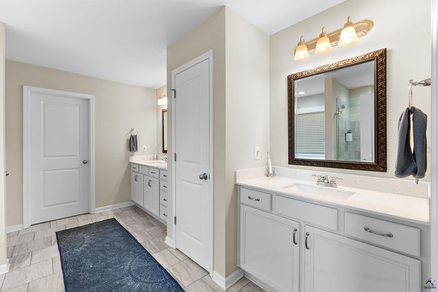 5325 Felles Way, Forsyth, GA 31029