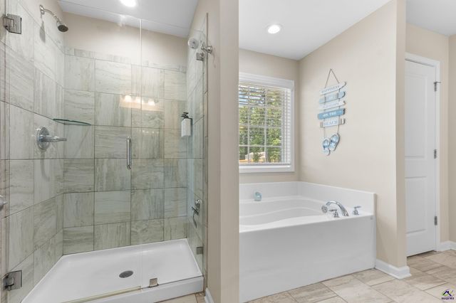 5325 Felles Way, Forsyth, GA 31029