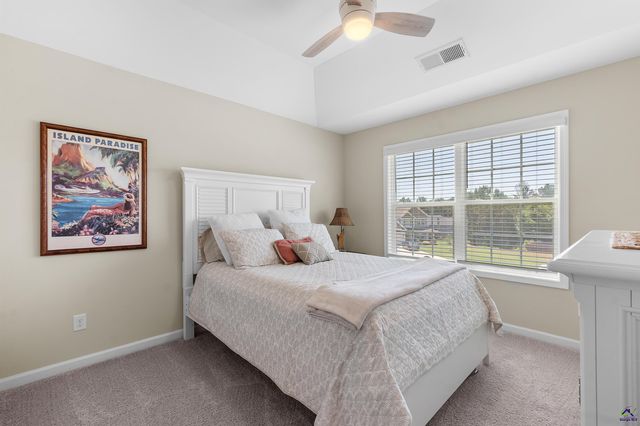 5325 Felles Way, Forsyth, GA 31029