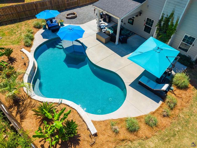 5325 Felles Way, Forsyth, GA 31029