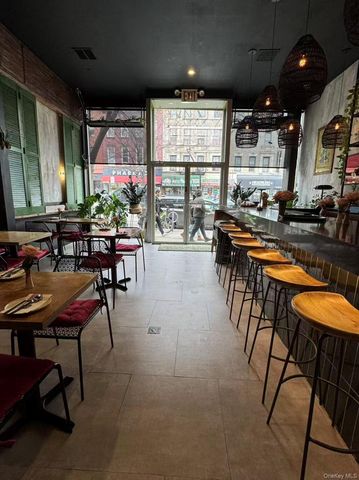 988 Manhattan Avenue, Brooklyn, NY 11222