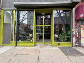 988 Manhattan Avenue, Brooklyn, NY 11222