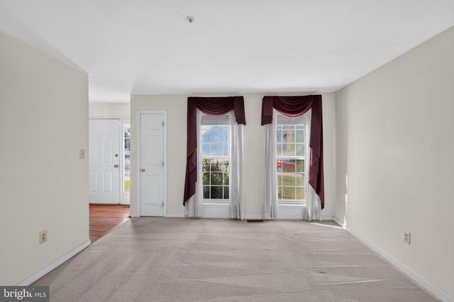 9109 HELMSLEY DR, Clinton, MD 20735