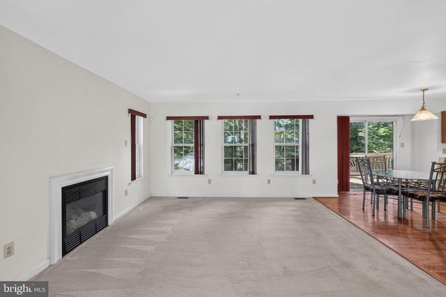 9109 HELMSLEY DR, Clinton, MD 20735