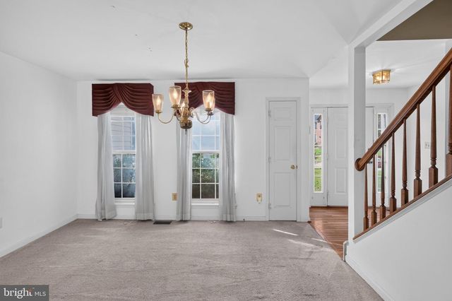 9109 HELMSLEY DR, Clinton, MD 20735