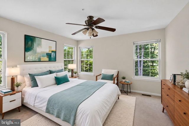 9109 HELMSLEY DR, Clinton, MD 20735