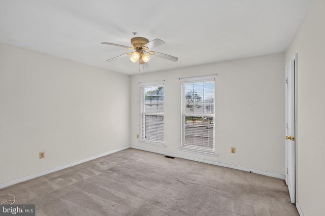 9109 HELMSLEY DR, Clinton, MD 20735
