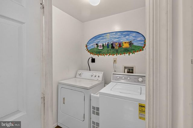 9109 HELMSLEY DR, Clinton, MD 20735