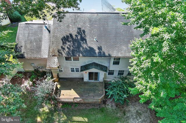 9109 HELMSLEY DR, Clinton, MD 20735
