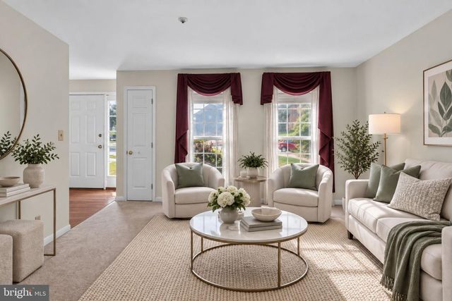 9109 HELMSLEY DR, Clinton, MD 20735